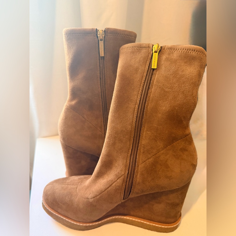 Veronica Beard Arlo Suede Wedge Booties - Hazelwood - Size 10 NWOT - Picture 4 of 9